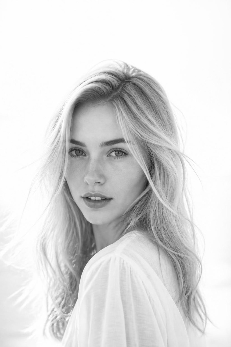 High-Key Mono — Black & White AI filter example