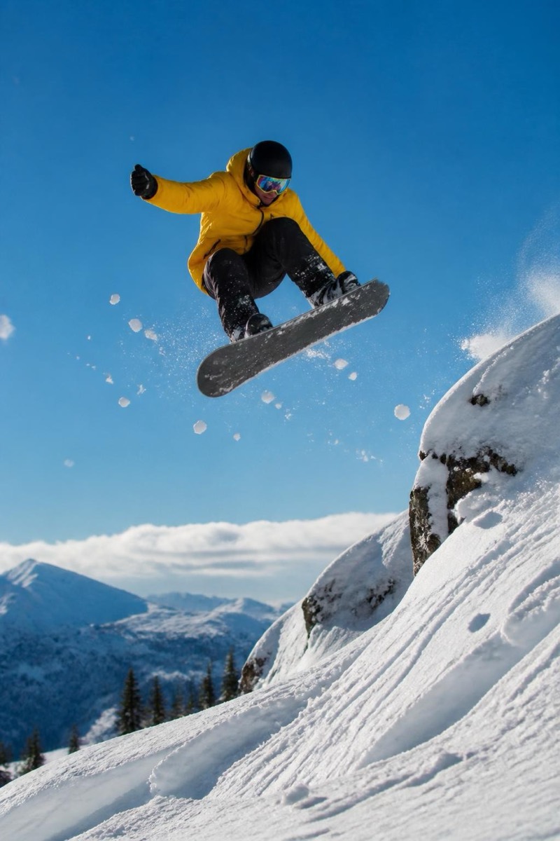 Snowboarding — Extreme Sports AI filter